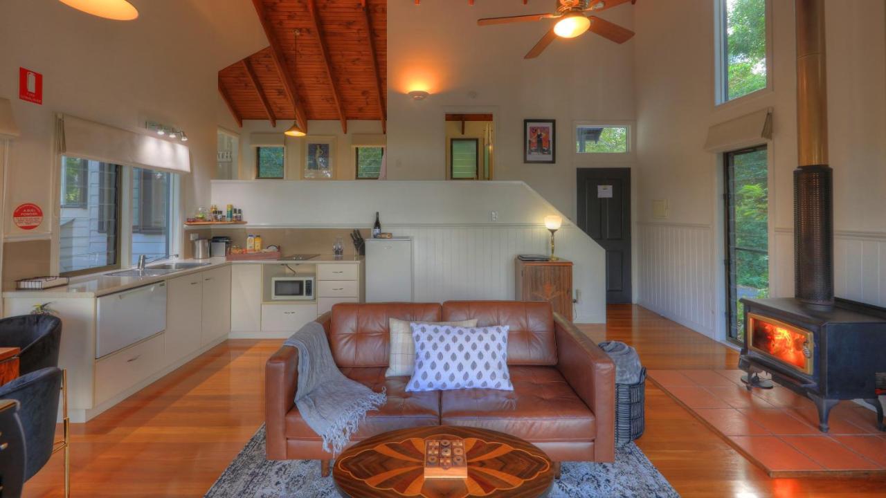 Montville Misty View Cottages Екстериор снимка